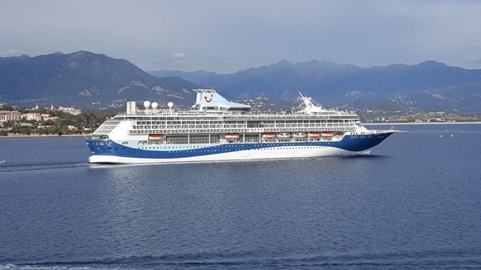 Quel programme pour une croisière 5 étoiles autour de la Corse ?