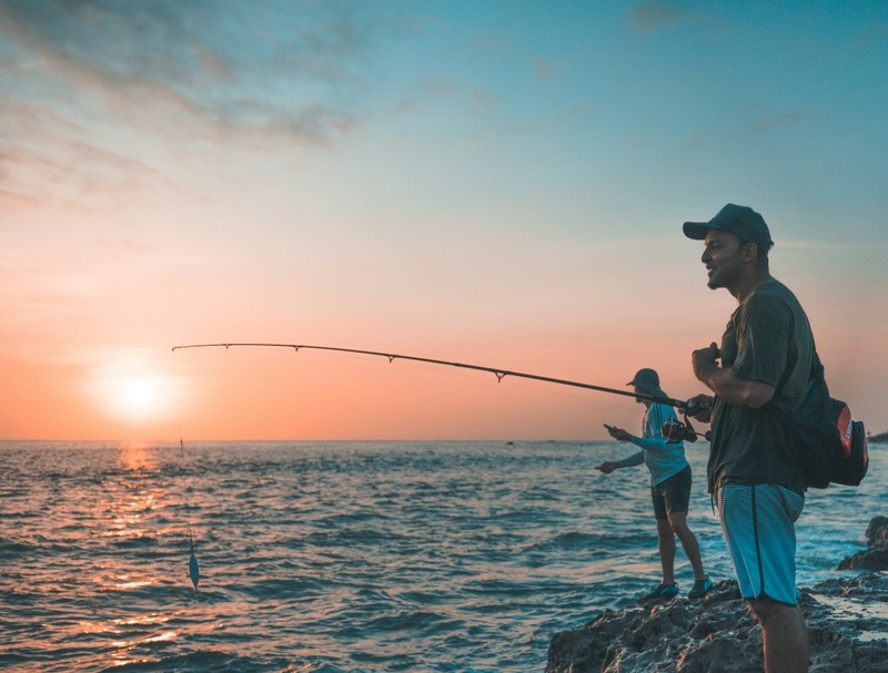 Pêche du bord de mer en Corse Pêche du bord de mer en Corse