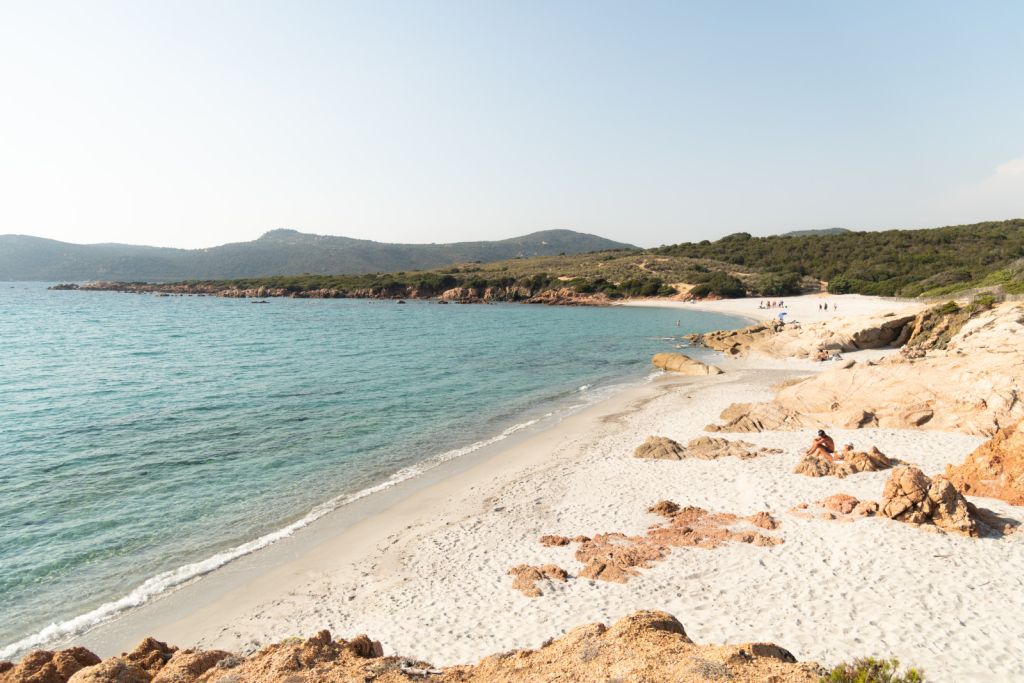 Découvrir les plages corses lors d'une croisière en bateau