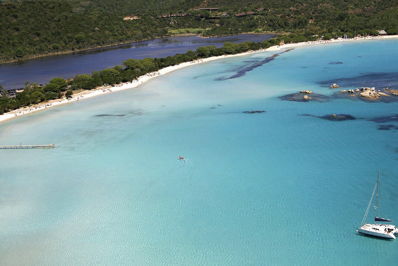 Qualité des eaux de baignade en Corse