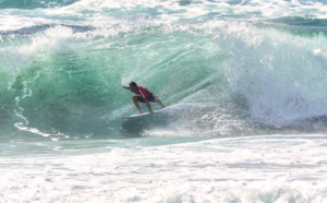 La fin de l'été, les plages pour les surfeurs corses