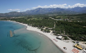 Les plages de Calvi, à moins de 1h15 de Lyon !