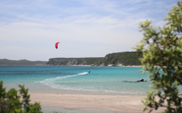 Où faire du kitesurf en Corse ?