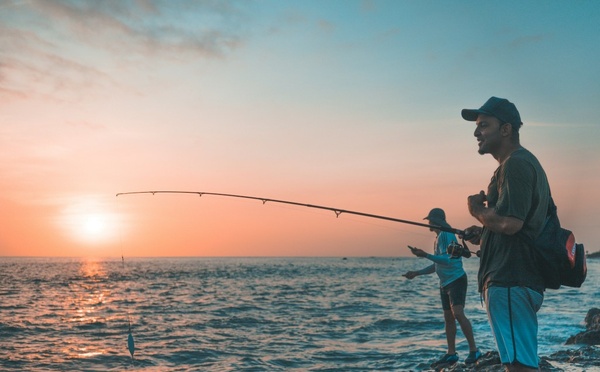 Pêche du bord de mer en Corse